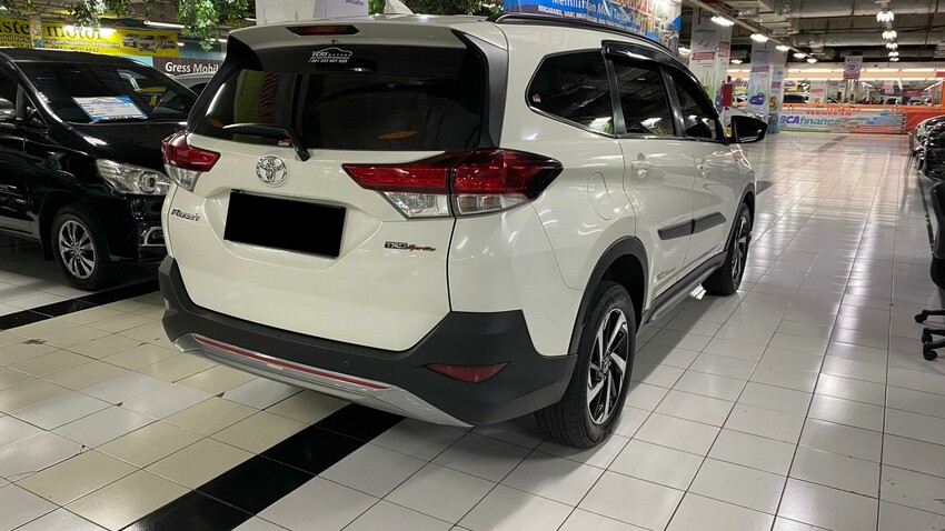 Toyota Rush trd sportivo2019 manual