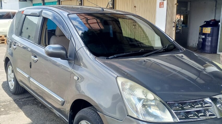 Nissan Grand livina 2008 Bensin