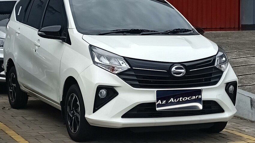 Daihatsu Sigra 1.2 R AT 2023 Bensin