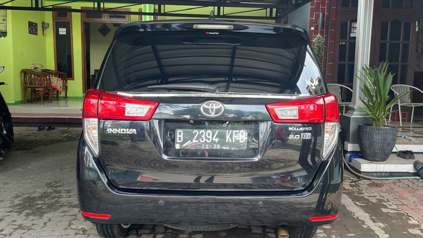 Toyota Kijang Innova 2016 Bensin