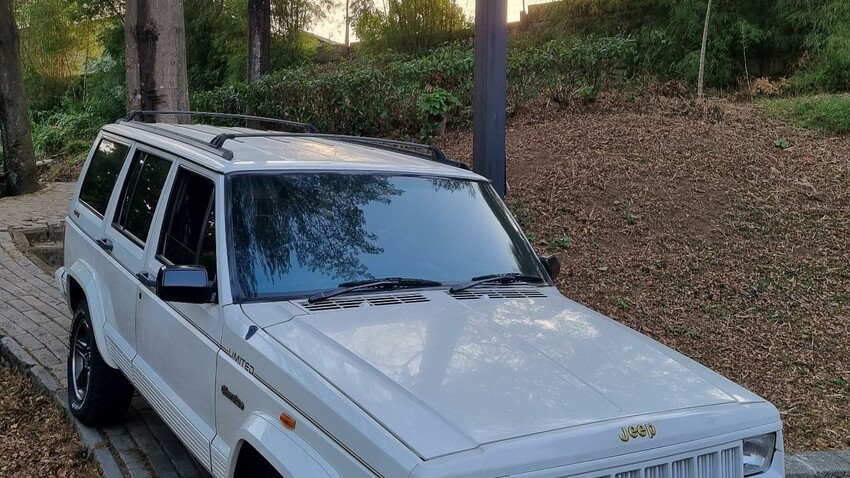 Jeep Cherokee 1997 Bensin