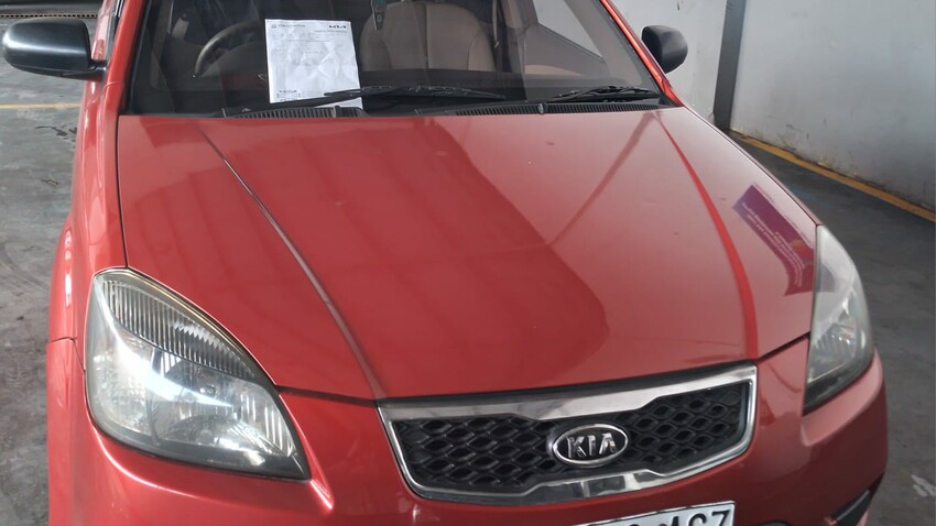 Kia Rio 2011 Bensin