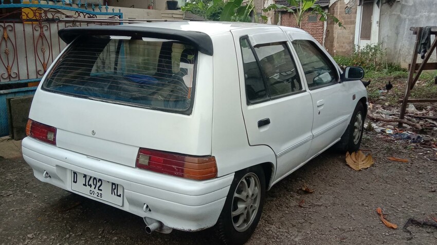 Daihatsu Charade 1997 Bensin