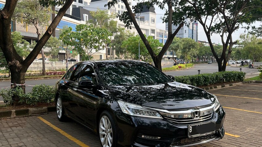 Honda Accord 2016 Bensin