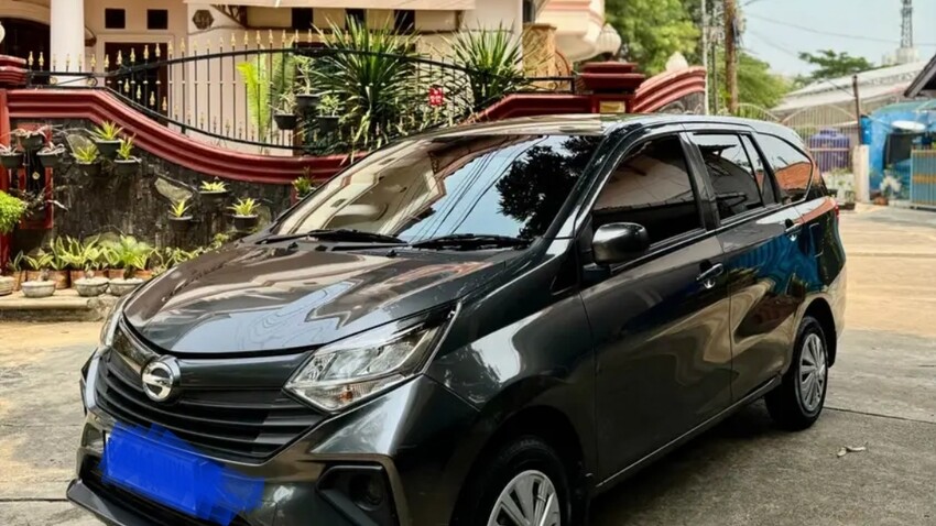 Tdp 5Jutaan Daihatsu New Sigra M Mt Pelek Dop