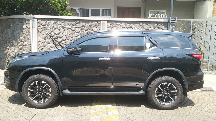 Km 7 rb istimiwir bingit. Toyota Fortuner 2022 Diesel