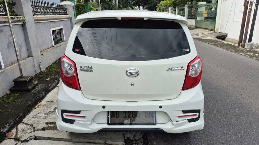 Daihatsu Ayla 2015 Bensin