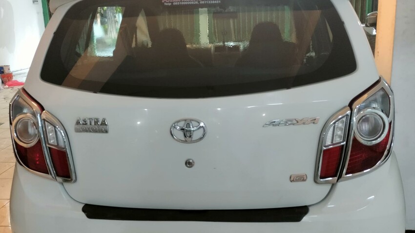 Toyota Agya TRD Manual Putih Siap Pakai