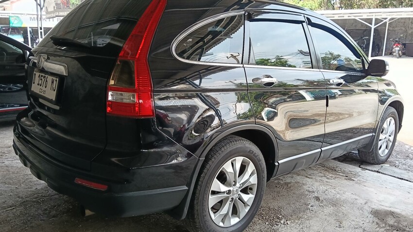 Honda CR-V 2010 Bensin