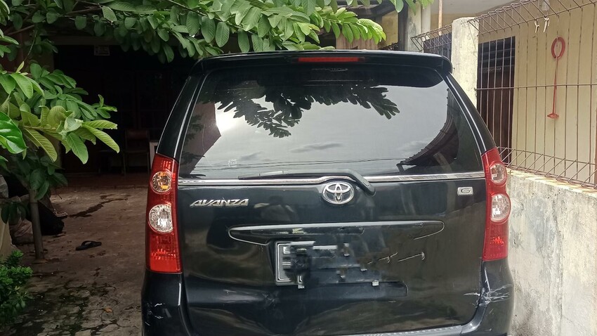 Toyota Avanza 2010 Bensin