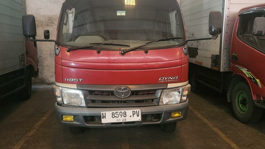 Toyota Dyna 2013 Diesel