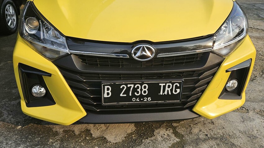 Daihatsu ayla x 2021   dp 8jt @ 3650 x47 bln