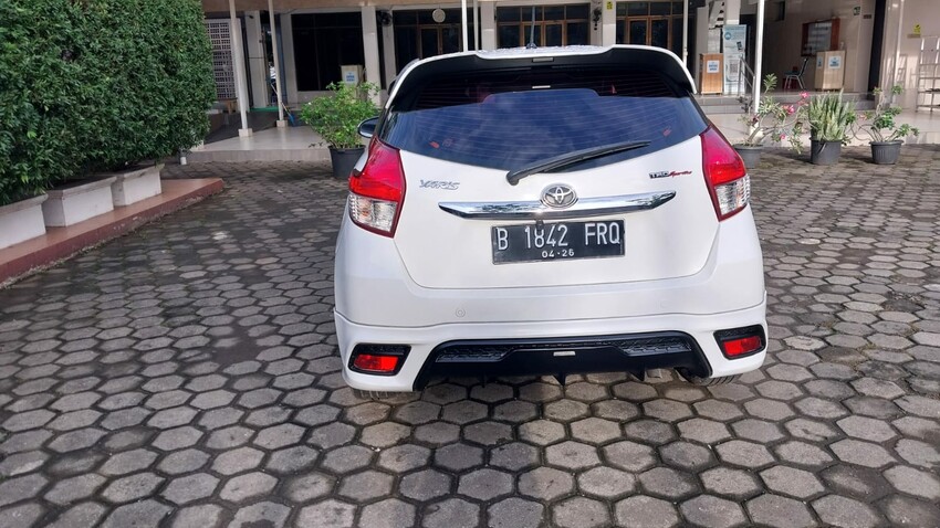 Toyota Yaris 1.5 s trd at pajak telat 2016 Bensin