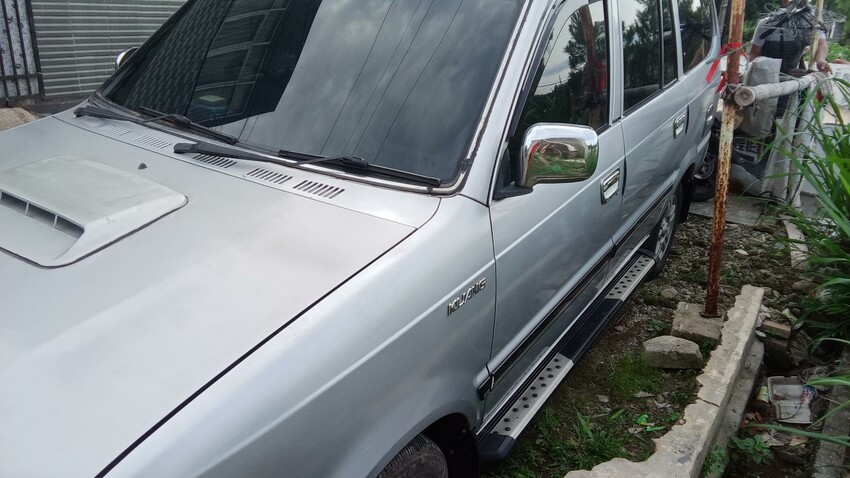 Toyota Kijang 2004 Bensin