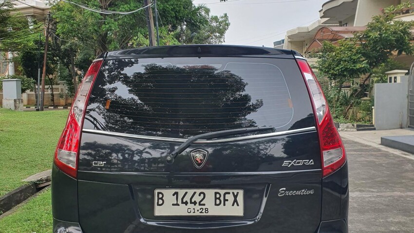 Proton Exora 2009 Bensin