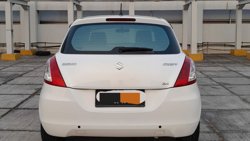 Suzuki Swift 1.4 GX AT 2013 Bensin