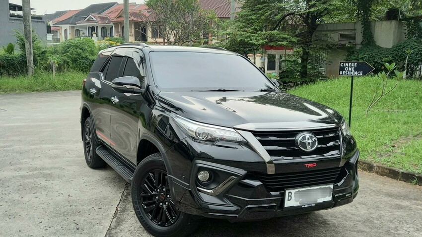 Low KM Fortuner VRZ TRD 2020 Velg 2 Set