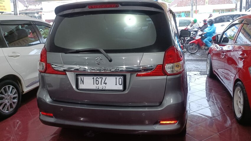 Suzuki Ertiga 1.4 GL 2015 manual