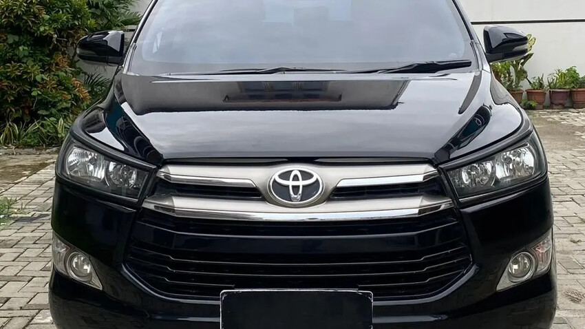 Toyota Innova Reborn 2.4 G MT Diesel 2017