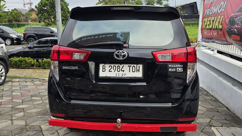 Toyota Kijang Innova 2017 Bensin