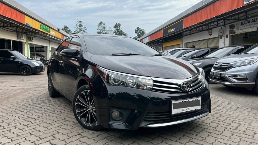 Toyota Corolla Altis 2014 Bensin