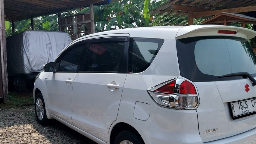 Suzuki Ertiga 2012 Bensin