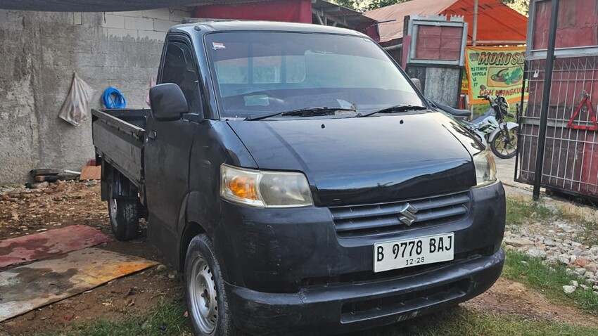 2013 apv Mega carry 1,5 std pickup