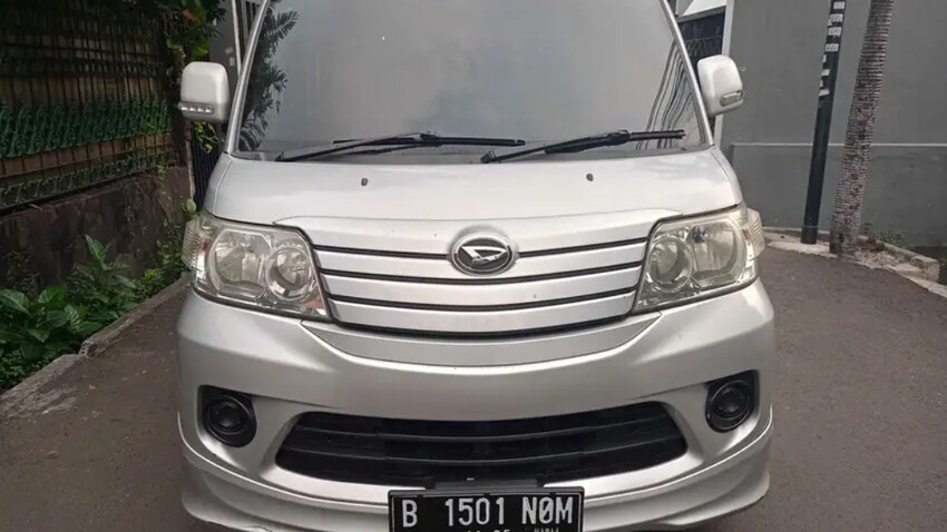 Tdp 10Jutaan Daihatsu Luxio D Mt Tangan Kesatu