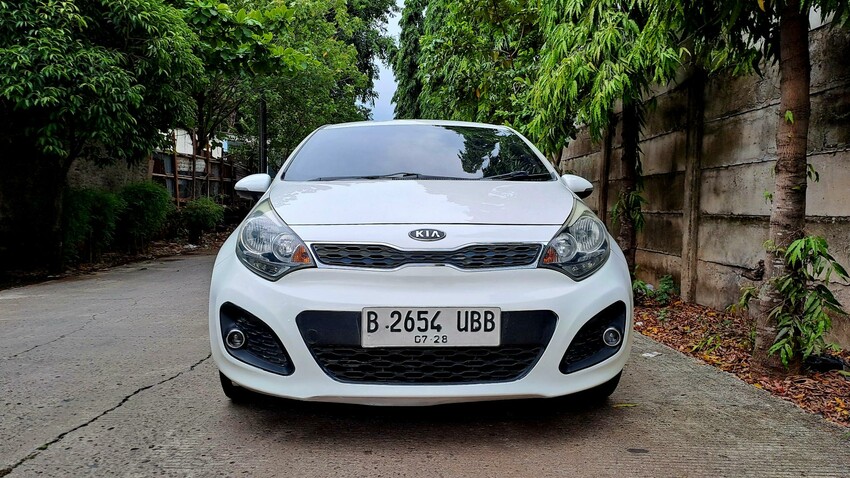 Kia Rio 2012 Bensin