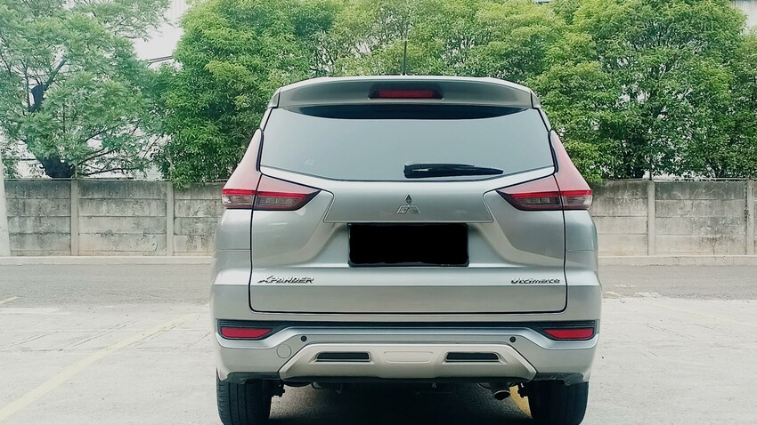 [MURAH DP 5Jt] Mitsubishi Xpander Ultimate AT 2018, Abu-abu