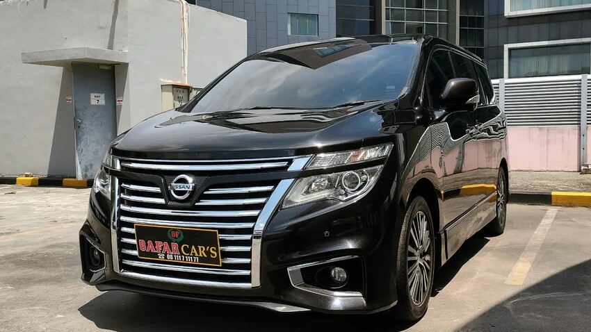 Nissan Elgrand 2.5 2019 Edisi Akhir km rendah pemakai cash