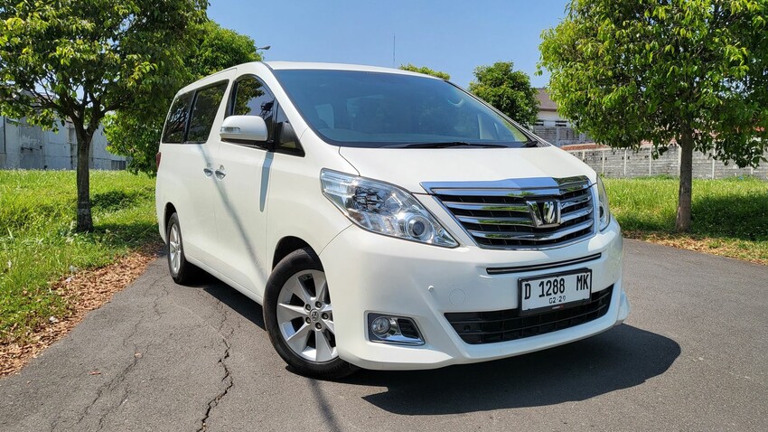 Toyota Alphard 2014 Bensin