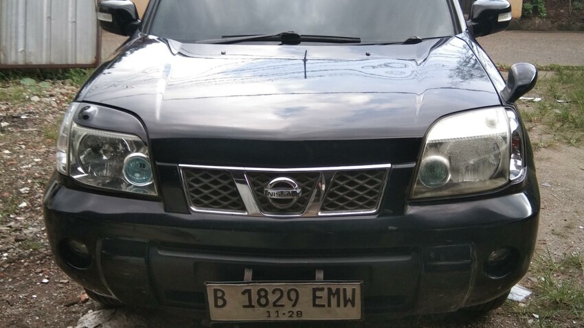 Nissan X-Trail 2005 Bensin