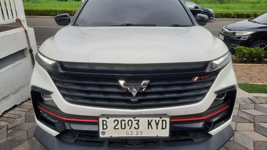 Wuling Amaz Pro RS 1.5L 7 Seater A/T 2021