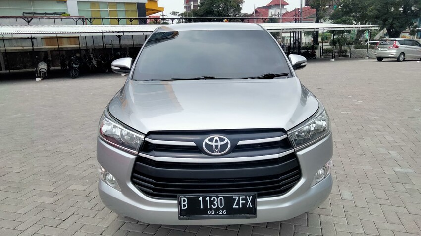 Toyota Kijang Innova 2016 Bensin