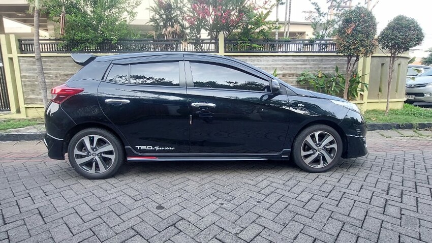 Toyota Yaris trd sportivo matic 2018 sangat bagus luar dalam nopol L