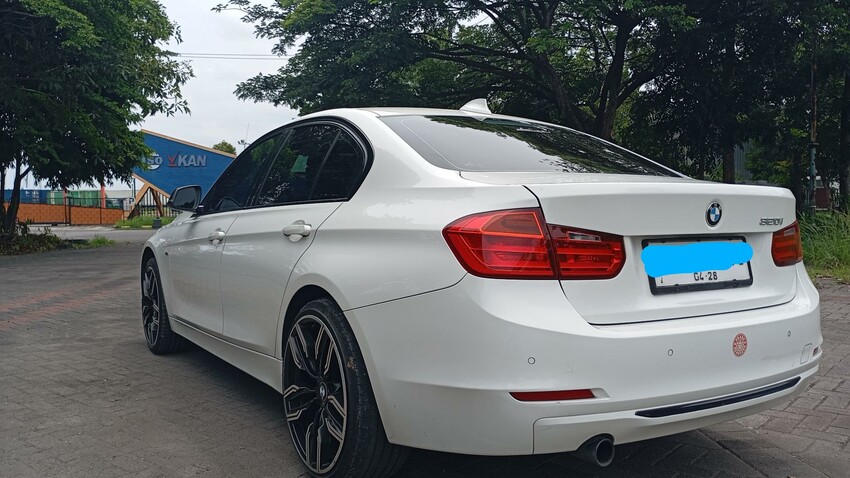 BMW F30 320i N20 AT 2014