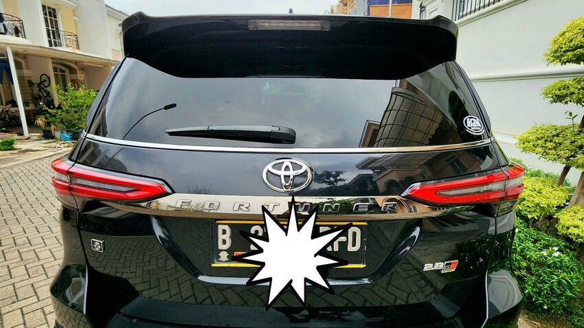 Toyota Fortuner 2021 Diesel GR Sport LIKE NEW KM Rendah