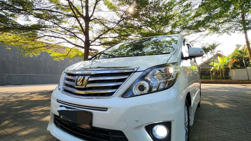 Toyota Alphard 2014 Bensin