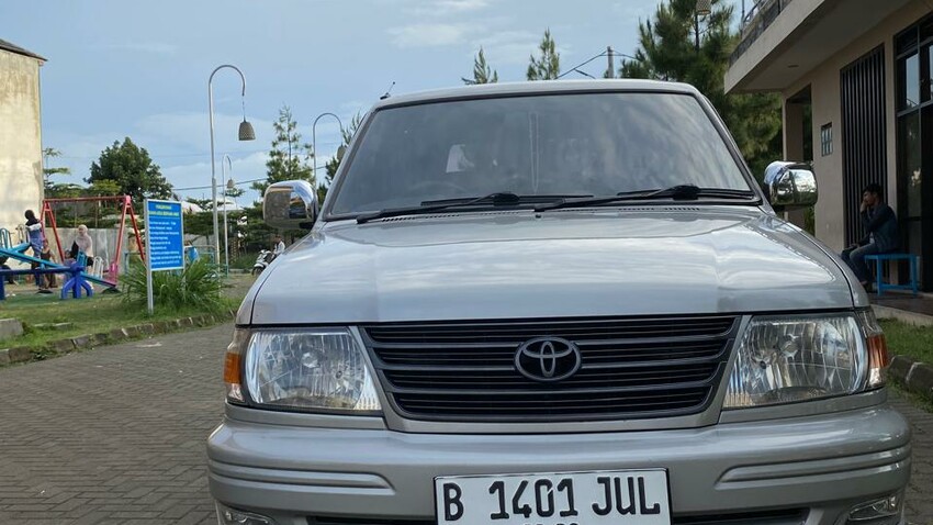 Toyota Kijang 2001 Bensin