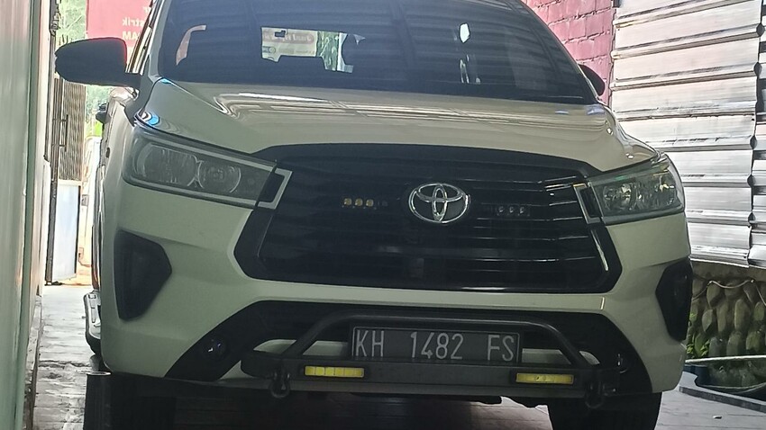 Toyota Kijang Innova 2019 pemakaian 2021