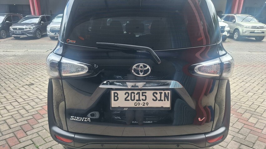 Toyota Sienta 2019 Bensin