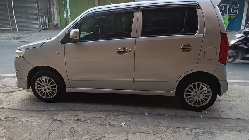 Suzuki Karimun Wagon R 2014 Bensin