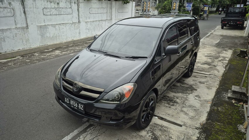 Toyota Kijang Innova 2005 Diesel