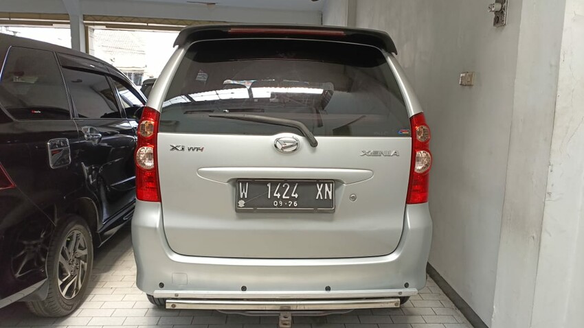 Daihatsu Xenia Xi 1.3 manual 2011