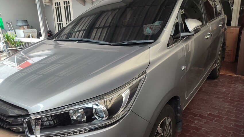 Toyota Innova Reborn V 2021 Bensin