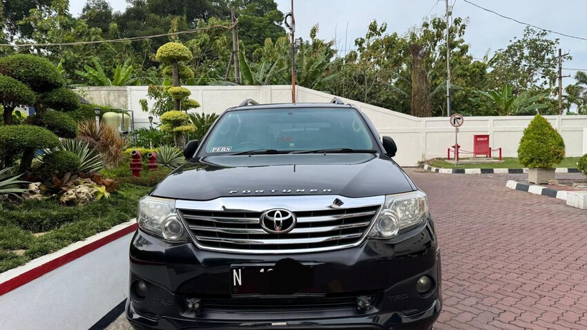 Toyota Fortuner 2012 Diesel