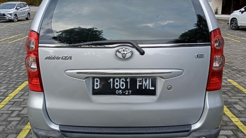 Toyota Avanza 2011 Bensin