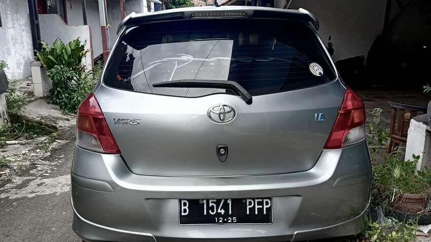 Yaris E 1.5 AT CBU pajak On