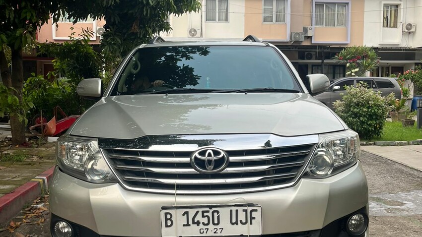 Toyota Fortuner 2012 Diesel